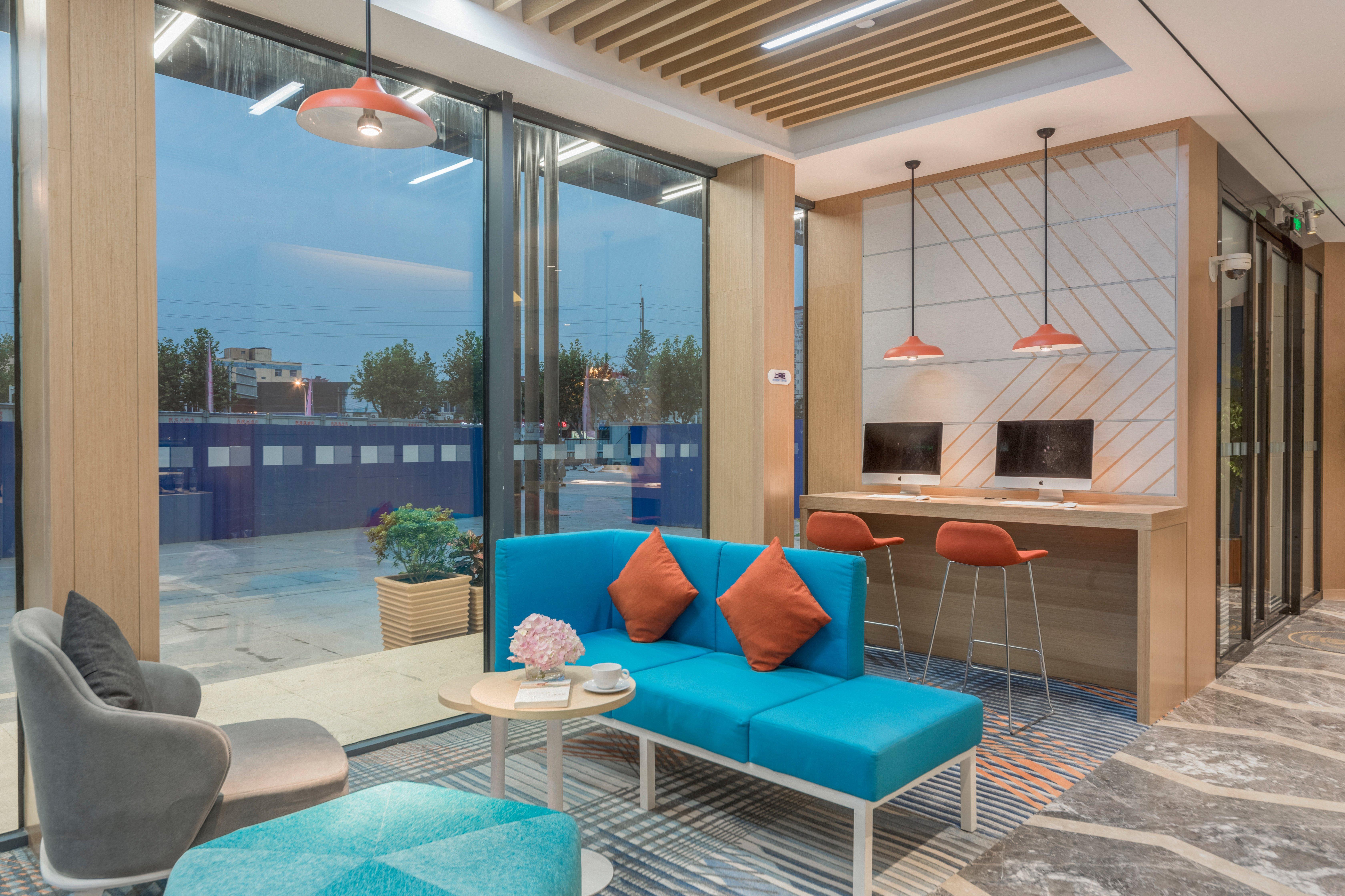 Holiday Inn Express Shanghai Jiading Center By Ihg Zewnętrze zdjęcie